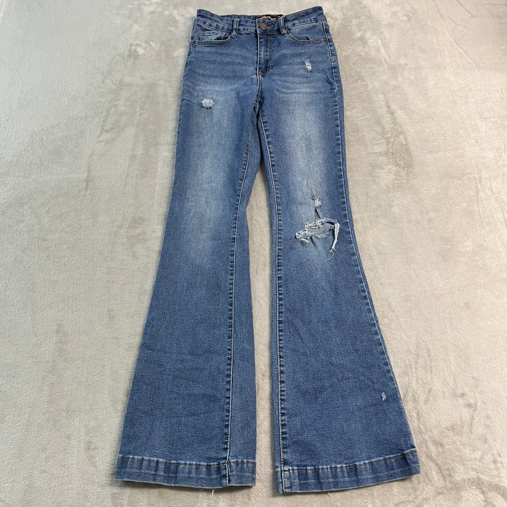 Dollhouse Flare Leg Distressed Jeans Medium Wash Mid Rise 3/4* (24x31) Boho